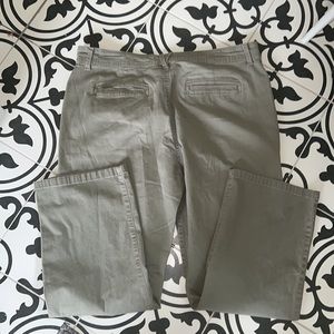 Gloria Vanderbilt size 14 short pant comfy and cotton fabric for summer